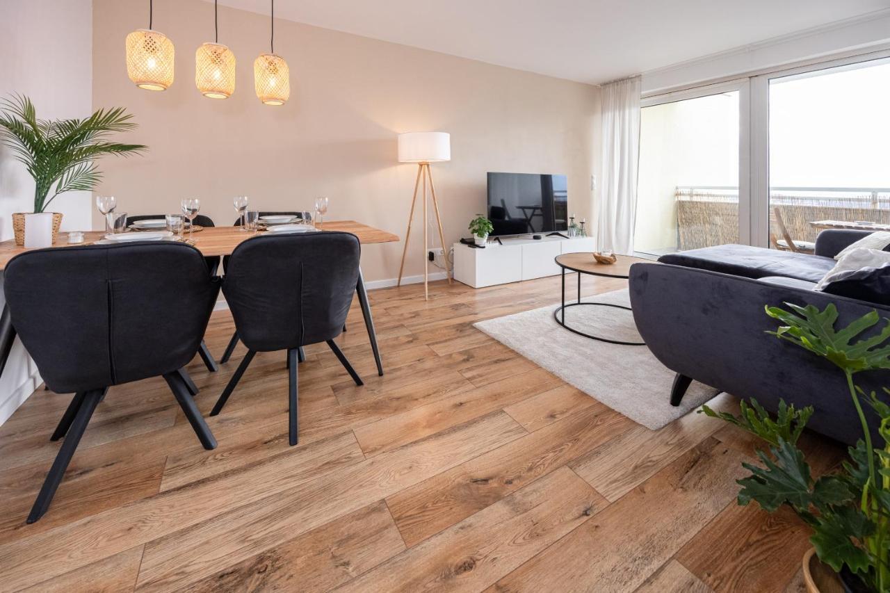 Moderne 2-Zimmer-Wohnung Mit Atemberaubender Skyline Aussicht Auf Frankfurt! Steinbach im Taunus Kültér fotó